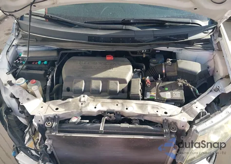 2015 Honda Odyssey Touring/Touring Elite z USA, uszkodzony, nr VIN 5FNRL5H91FB112847